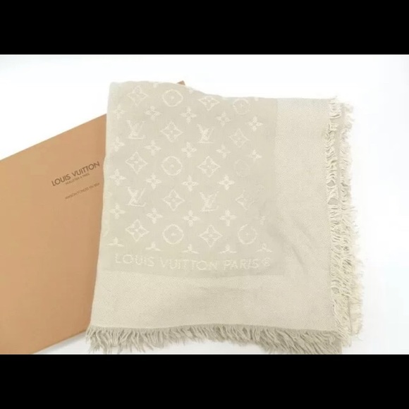 Louis Vuitton shawl - Picture 2 of 3